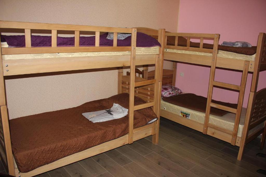 Riverside Hostel Боржомі Екстер'єр фото