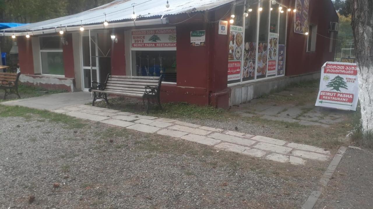 Riverside Hostel Боржомі Екстер'єр фото